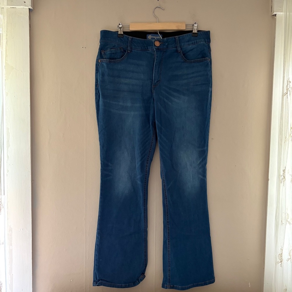 Democracy Womens AB Technology Itty Bitty Bootcut Jeans Size 16 Dark Wash Denim